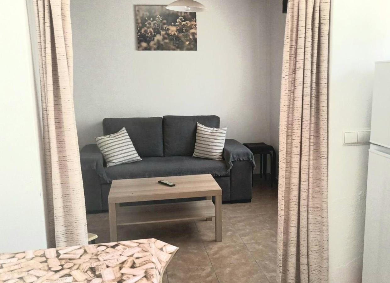 Affittacamere Casa Da Costureira Olival Esterno foto